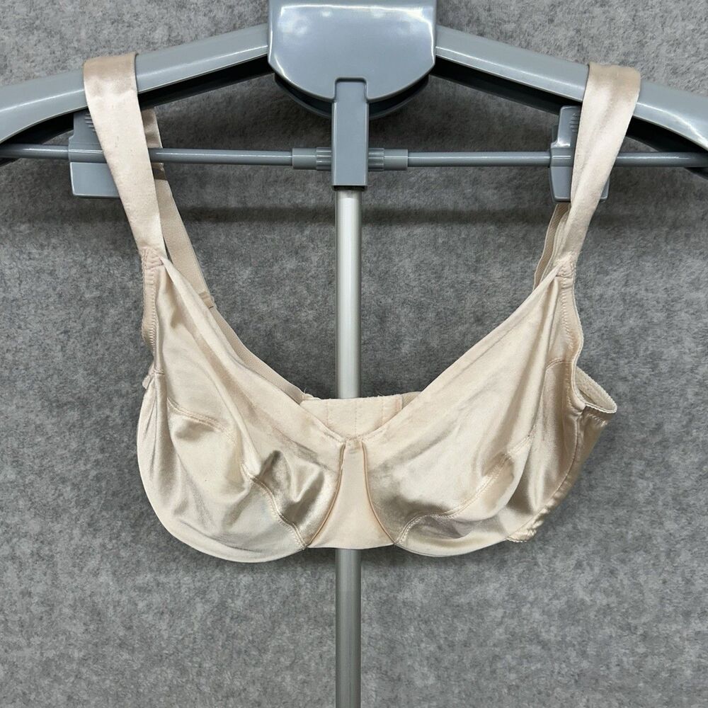 Vtg Victoria's Secret Second Skin Satin Unlined Smooth Bra 90’s 34D Light Pink